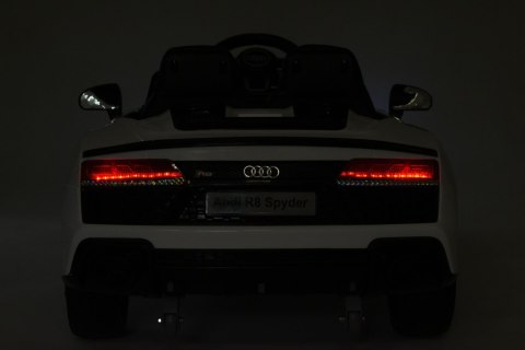 Samochód elektryczny dla dzieci AUDI R8 SPYDER biały Samochód elektryczny dla dzieci AUDI R8 SPYDER biały