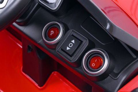 Samochód elektryczny dla dzieci AUDI R8 SPYDER czerwony Samochód elektryczny dla dzieci AUDI R8 SPYDER czerwony