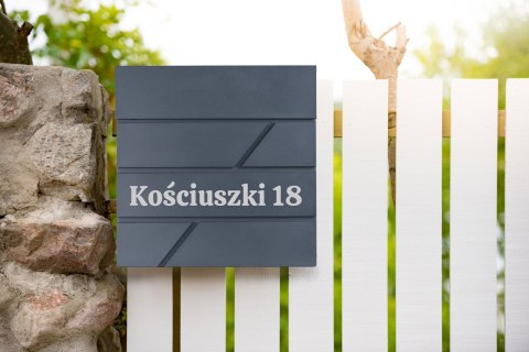 Skrzynka pocztowa na listy Tove antracyt z napisami Skrzynka pocztowa na listy Tove antracyt z napisami