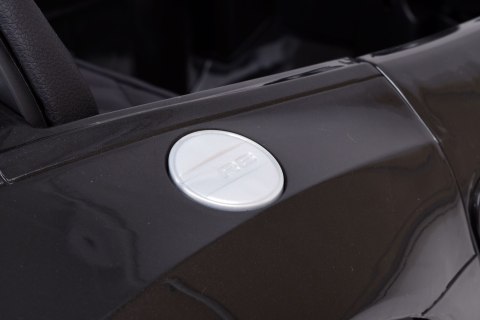Samochód elektryczny dla dzieci AUDI R8 SPYDER czarny Samochód elektryczny dla dzieci AUDI R8 SPYDER czarny