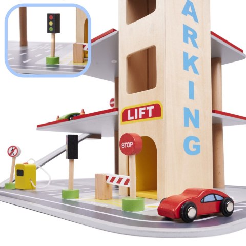 Parking drewniany garaż LULILO BENINO piętrowy Parking drewniany garaż LULILO BENINO piętrowy